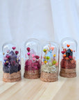 Dôme de fleurs séchées avec cristal