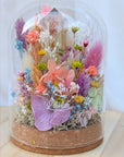 Dôme de fleurs séchées avec cristal